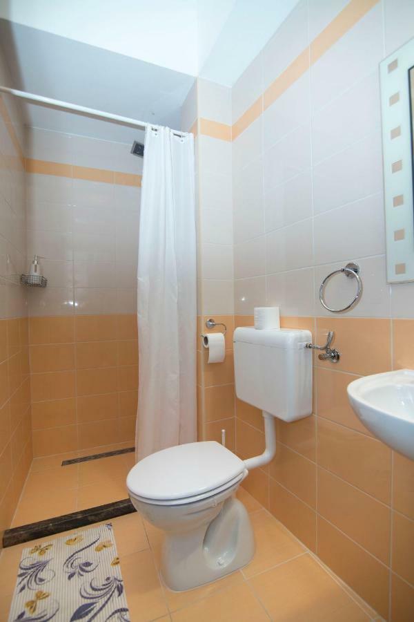 Caporice Rooms Marijana מראה חיצוני תמונה