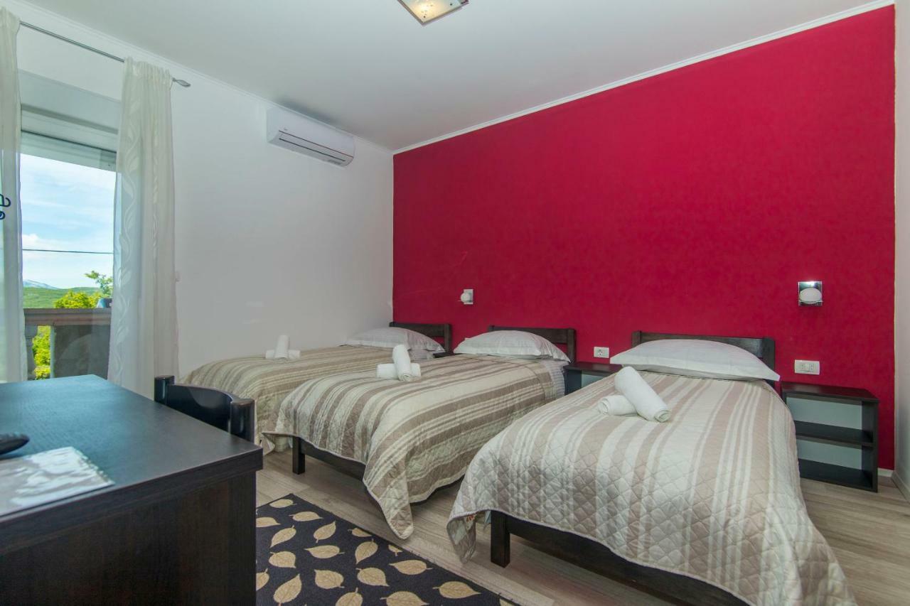 Caporice Rooms Marijana מראה חיצוני תמונה